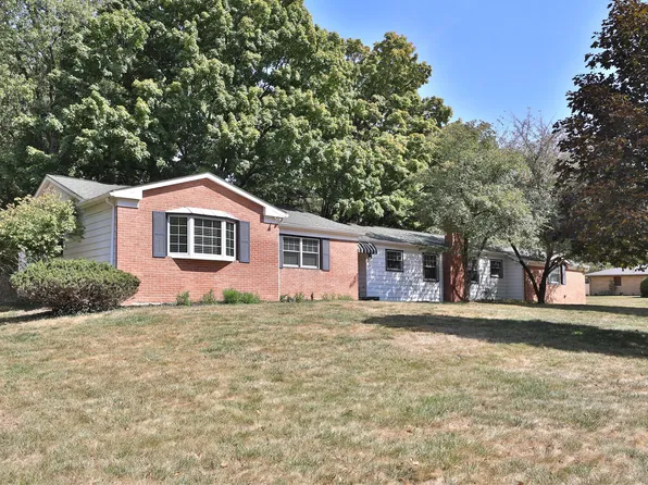 226 Croswell Rd, Columbus, OH 43214