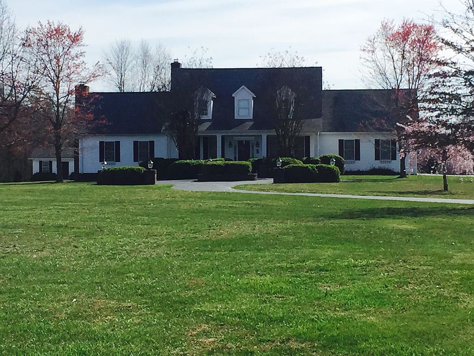 1st image of 2175 Grooms Ln