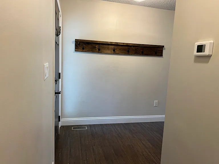 Entry/Hall