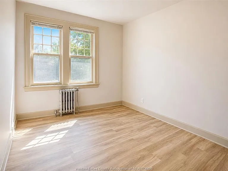 1009 Niagara St #4 — Photo 7