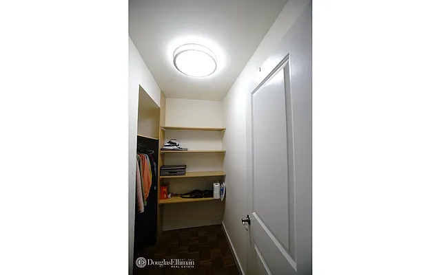 Rented by Douglas Elliman | media 7