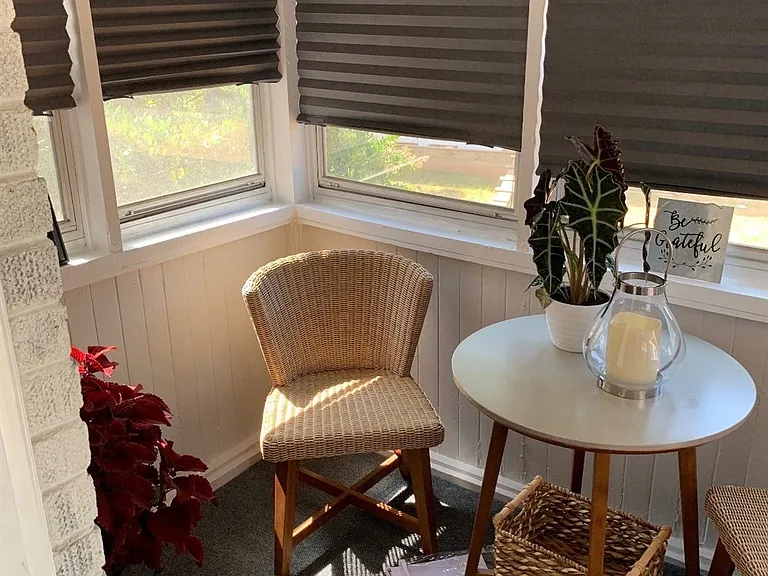 223 Victoria Ave — Photo 11