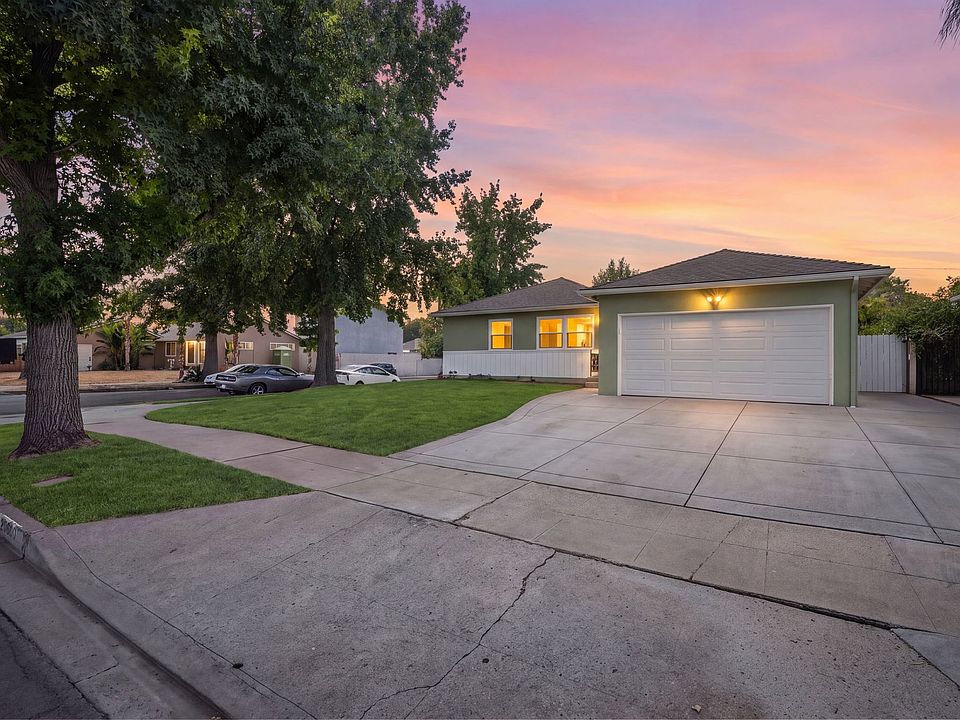 1st image of 20600 Valerio St