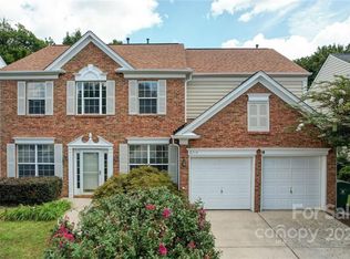 8714 Darcy Hopkins Dr, Charlotte, NC 28277