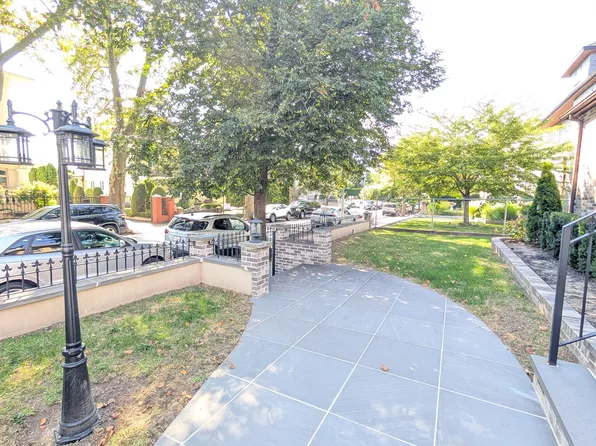 159 76th Street image 5 of 40