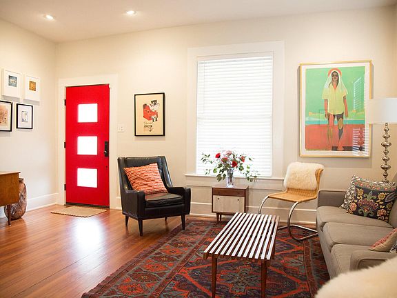 4th image of 2010 New York Ave