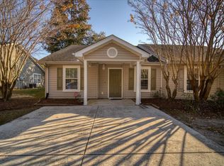 7876 Park Gate Dr, North Charleston, SC 29418