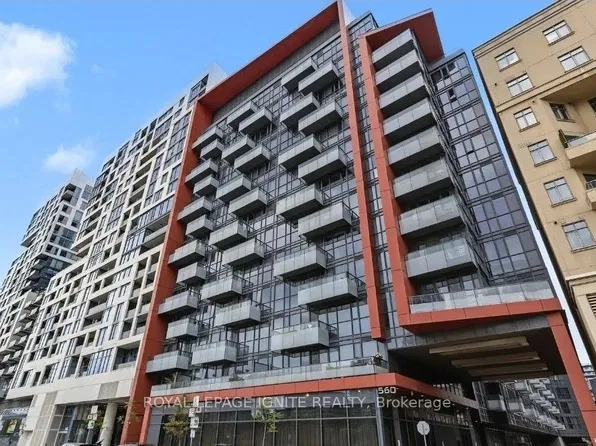 560 Front St W #828, Toronto, ON M5V 1C1