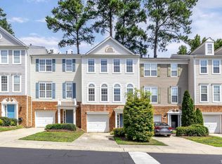 5526 Red Robin Rd, Raleigh, NC 27613