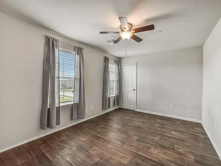 23603 Blodgett Peak Trl — Photo 32