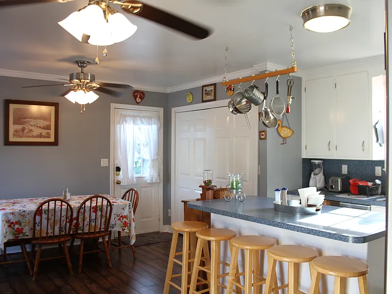 4830 Powcan Rd — Photo 10