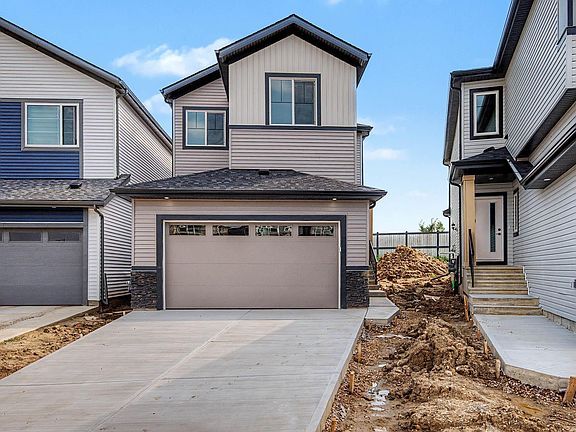 2nd image of 294 Munn Way