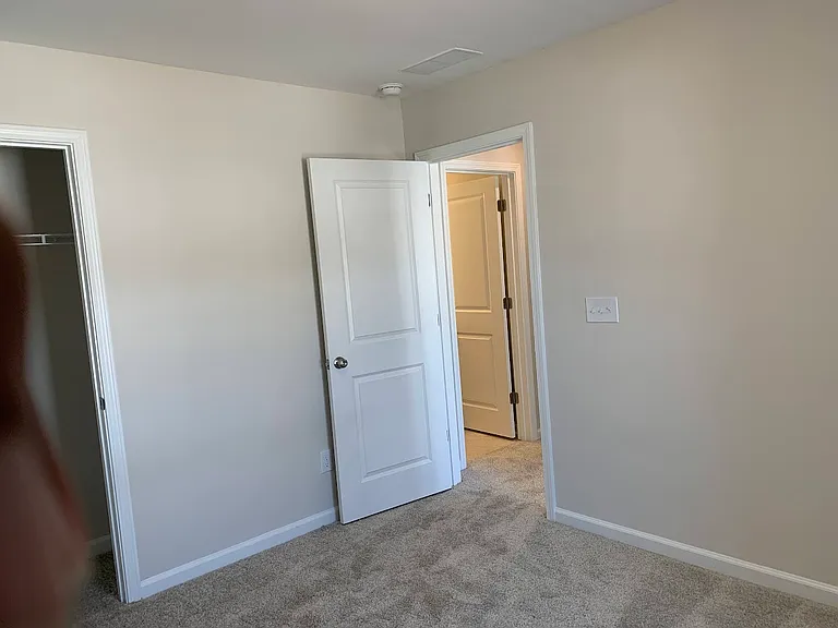 1614 Glacier Dr — Photo 18