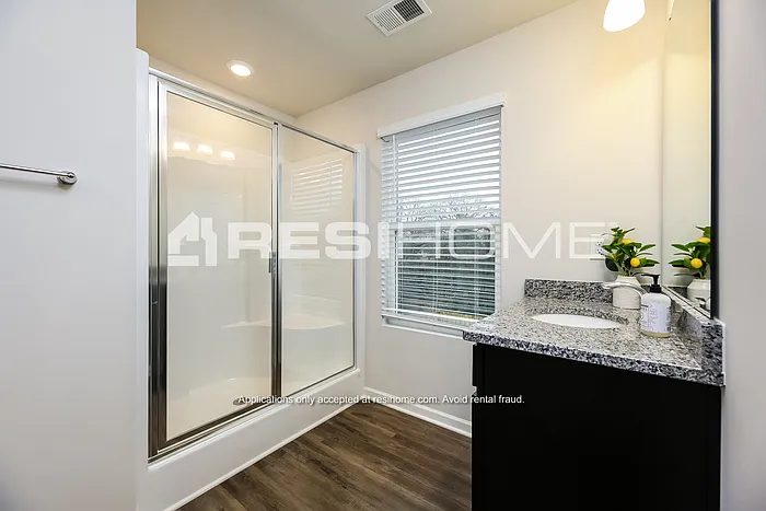 309 Georges Ln — Photo 13
