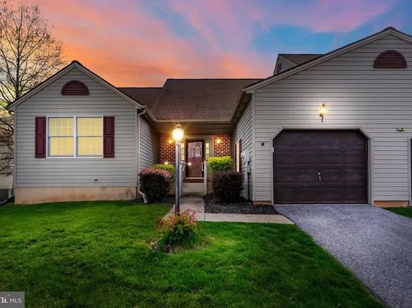 114 Megan Way #36, Lewisberry, PA 17339