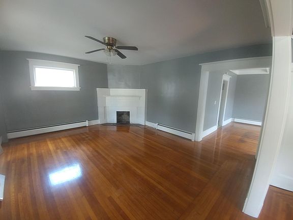 4th image of 46 S Main Ave #1