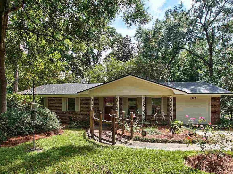 1st image of 1375 Nancy Dr #4