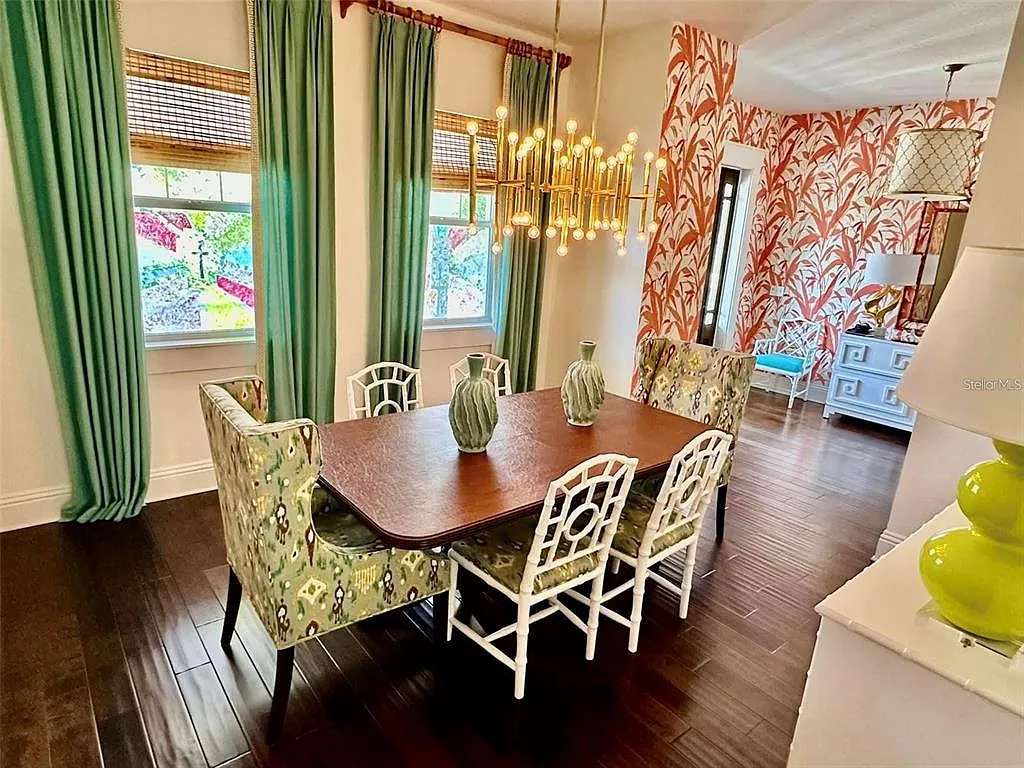 4 bed, 3.5 bath, 3508 sqft, $9,000 — Photo 3