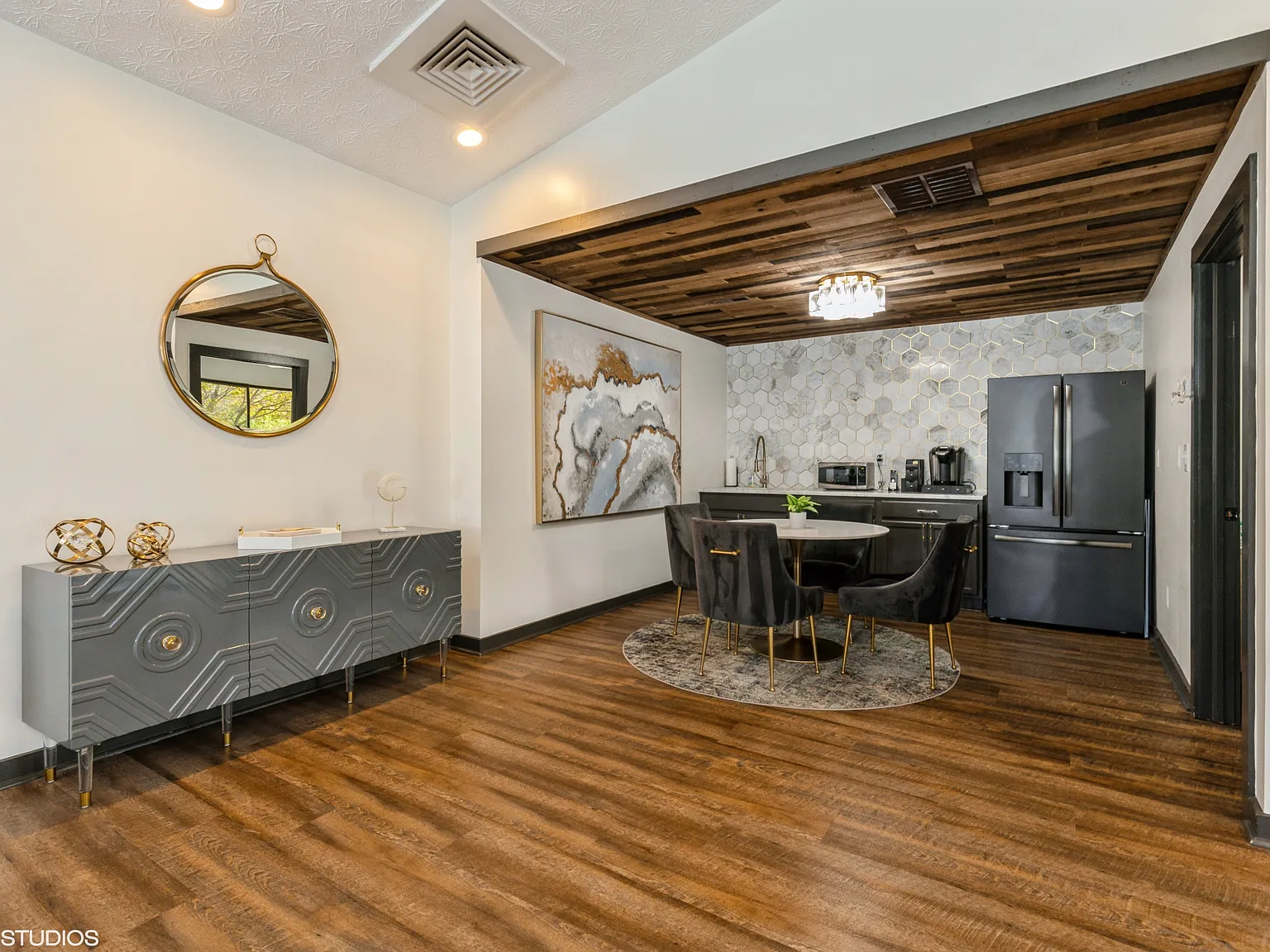 Springburne at Polaris Apartments — Photo 2