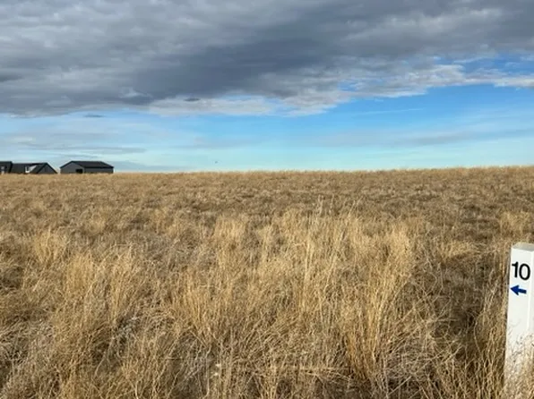 Barnwood Ln, Great Falls, MT 59405