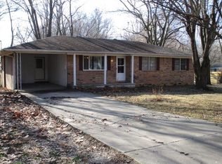 613 E Cleveland St, Prairie grove, AR 72753