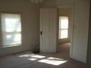 103 W 3rd St, Sandwich, IL 60548