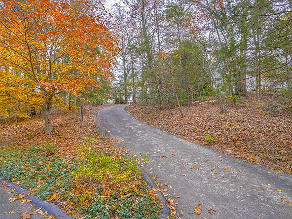 Driveway from the street