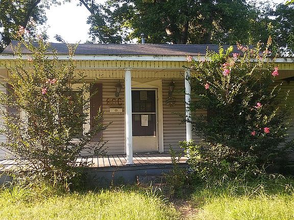 2nd image of 800 W Union Ave