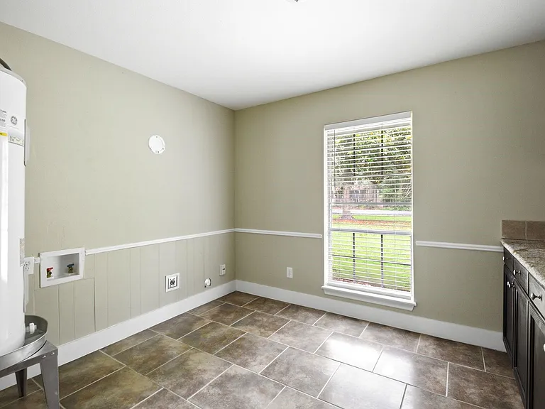 1511 Sungail Dr — Photo 19