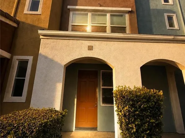 542 N Chardonnay Dr, Covina, CA 91723