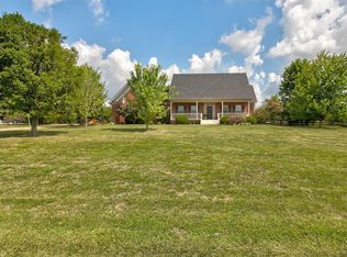 147 Coal Ridge Ln, Georgetown, KY 40324