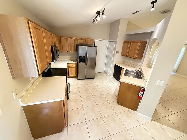 38 Vanna Ct — Photo 12