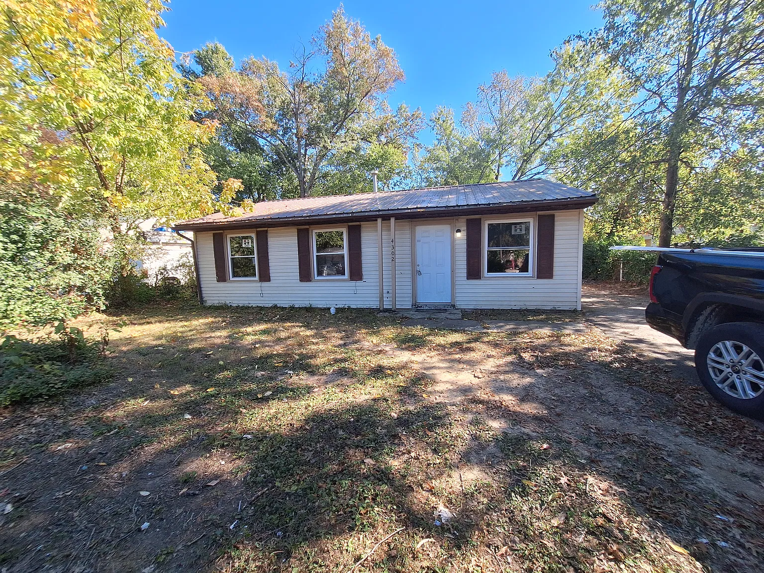 3 bed, 840 sqft, $1,195 — Photo 2