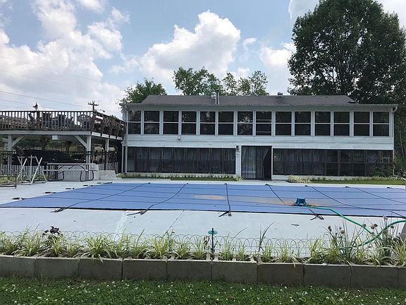 5th image of 1406 Lakeshore Dr