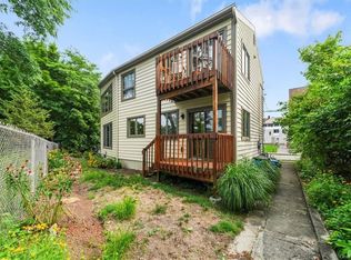 35 Wayne St, Croton On Hudson, NY 10520