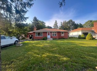 300 Coronado Dr, Rochester, NY 14617