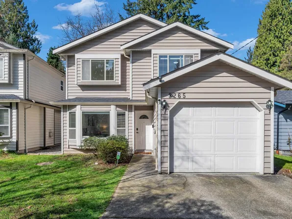 3265 Chaucer Ave, North Vancouver, BC V7K 2C2