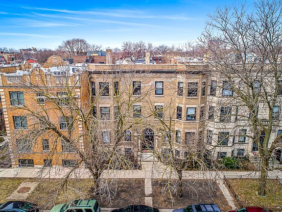 4th image of 3818 N Sheffield Ave #3