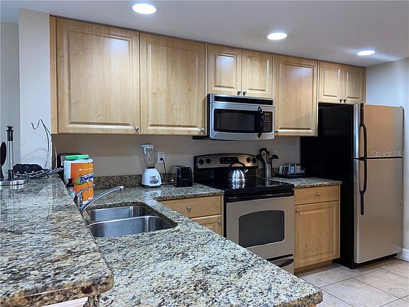 3rd image of 11605 Gulf Blvd #205