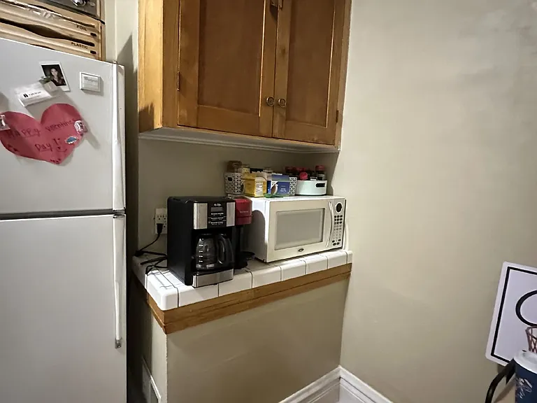 308 Jefferson St — Photo 17