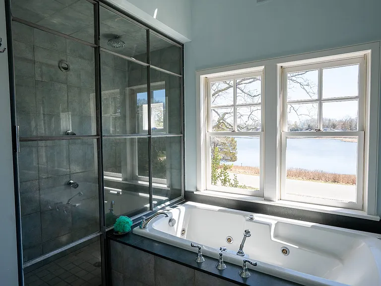 69 Fresh Pond Rd — Photo 15