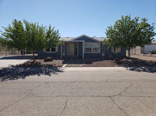 643 W Coachline Ln, Benson, AZ 85602