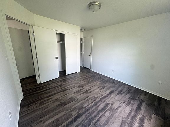 5th image of 531 New Haven Ct #6