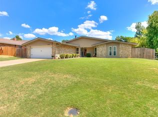1700 Kendal Pl, Yukon, OK 73099