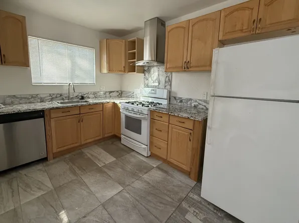 7820 Old Auburn Rd, Citrus Heights, CA 95610