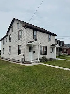 212 S Oxford Ave — Photo 2