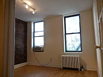 Rented by Urban Real Estate Property Group Inc