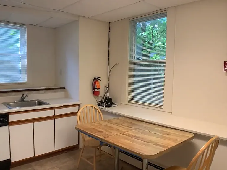 125 Highland Pl #1 — Photo 5