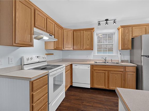 5th image of 2559 Red Bank Rd