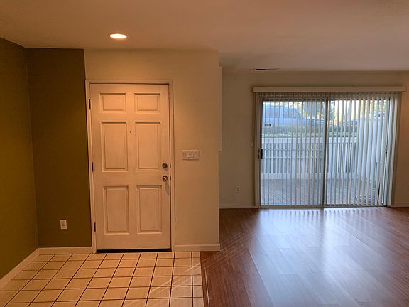 4th image of 6936 Gregorich Dr Unit C